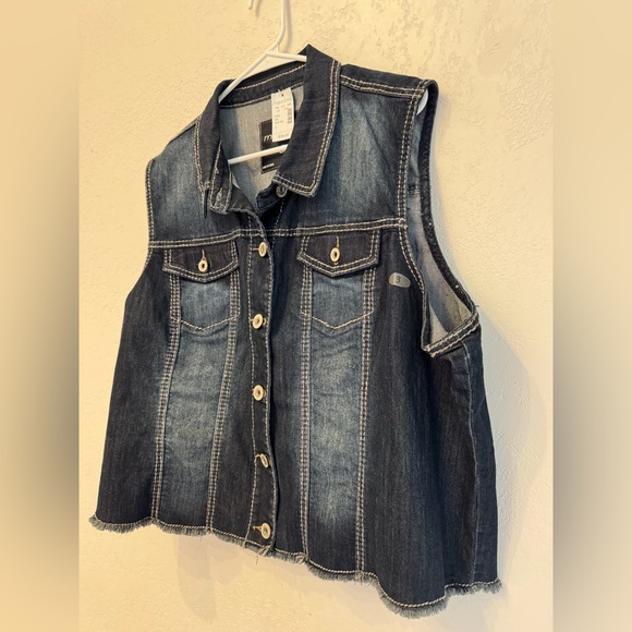 Maurices Dark Blue Denim Vest - Picture 3 of 6